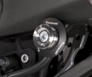 Bobbin set with Protectors