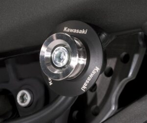 Bobbin set M8 with spacer and swing arm protector- Size -