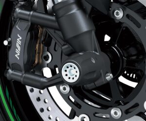 Front axle protector (slider) Z900 MY17