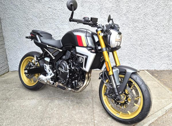 0000 Suzuki GSX-8T Ltd Edition