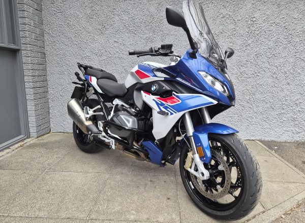 2024 BMW R1250RS