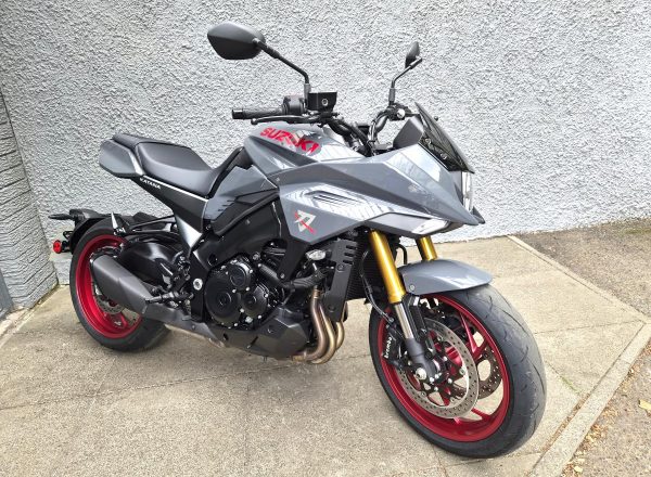 2025 Suzuki GSX-S1000R M4 Katana